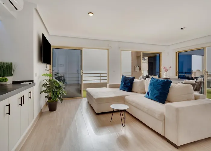 Obsidian Mirador Oceano Puerto de Santiago (Tenerife)